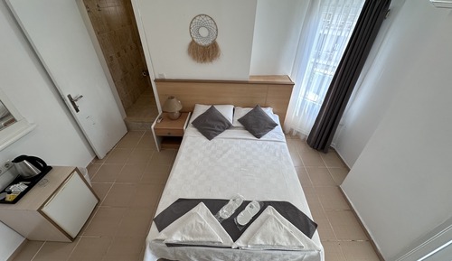 Classic Double Room