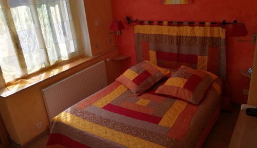 Deluxe Double Room, Ensuite, Garden View (Iguana)