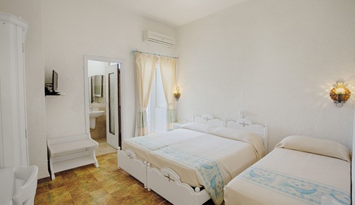 Double Room (with extra bed )