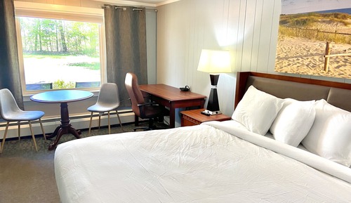 Deluxe Suite, 1 King Bed