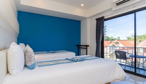 Standard Twin Room