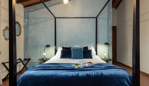 Superior Double Room, 1 Queen Bed, Hill View, Tower