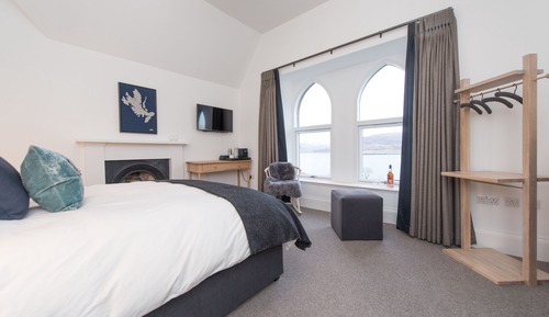 Deluxe Double Room, 1 Queen Bed, Mountain View
