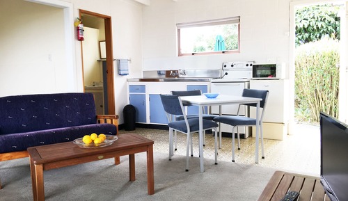 Family Studio, Kitchen