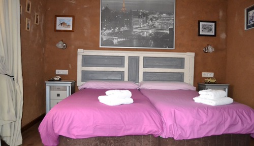 Double or Twin Room, Mountain View