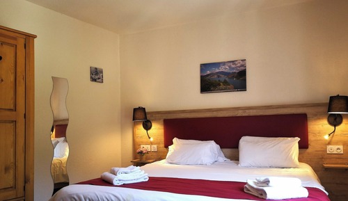 Room (Family)