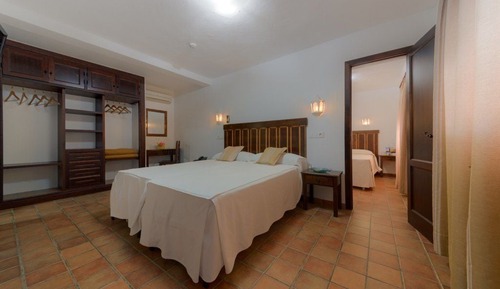 Family Apartment (4 adults)