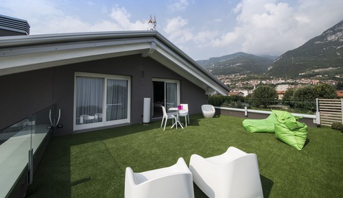 Luxury Suite, 1 Queen Bed, Non Smoking, Mountain View