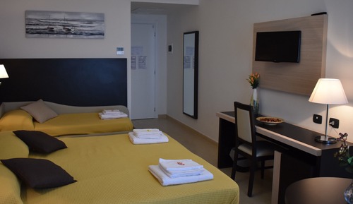 Superior Triple Room, Ocean View