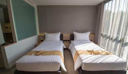Standard Twin Room