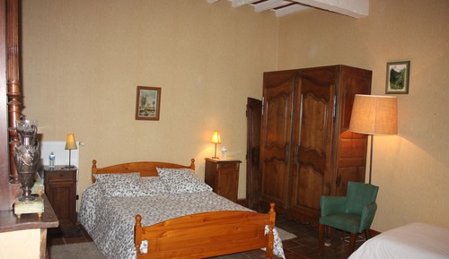Quadruple Room (L'Evêque)
