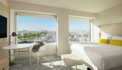 King Room with Eiffel Tower View