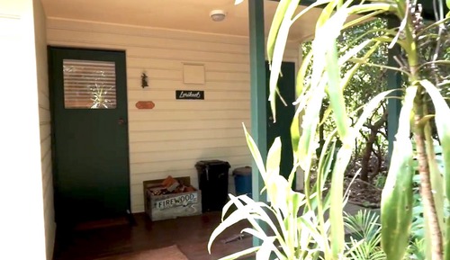 Lorikeet Luxury Cottage