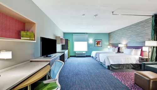 Studio, 2 Queen Beds, Accessible (Roll-In Shower)