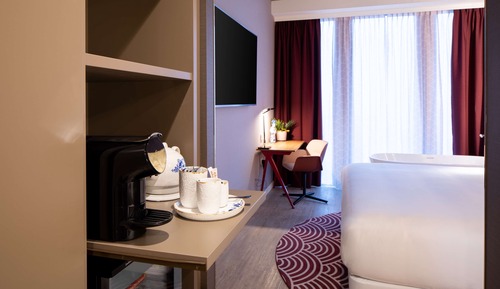 nhow Premium room Double View with Bath King