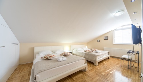 Premium Apartment
