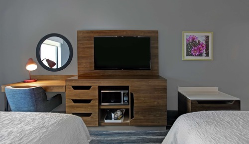 Room, 2 Queen Beds, Refrigerator & Microwave