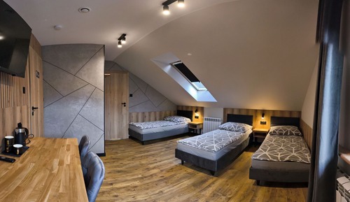 Standard Triple Room, 3 Twin Beds, Ensuite