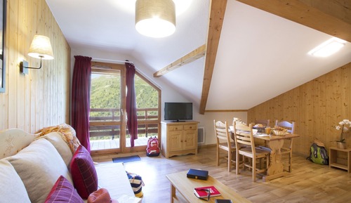 Apartment (6 People)