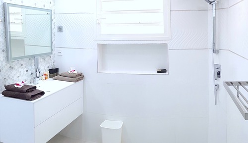 Villa (VILLA 4 ETOILES LUXE 16 PERS)