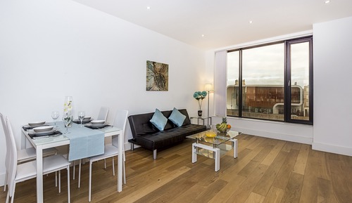 City Apartment, 1 Queen Bed, Non Smoking, City View