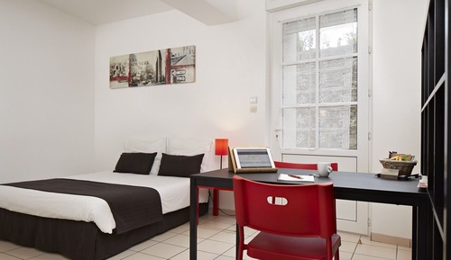 Studio, Ensuite (Coté jardin - RDC)