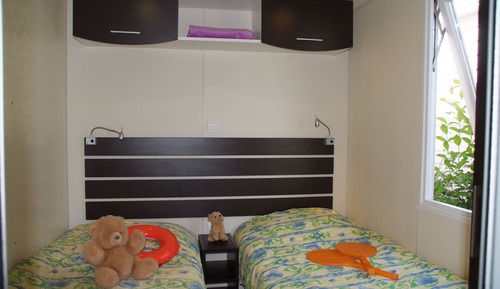 Mobile Home, 2 Bedrooms, Pool Access (Colorado)