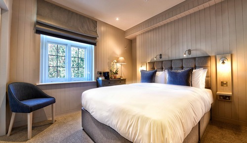 Classic Double Room