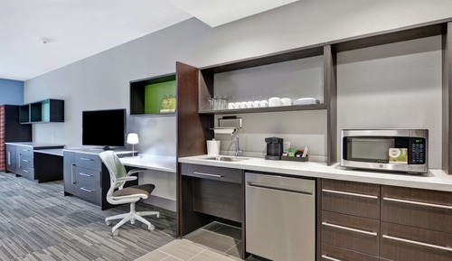 Studio, 1 King Bed, Accessible, Bathtub