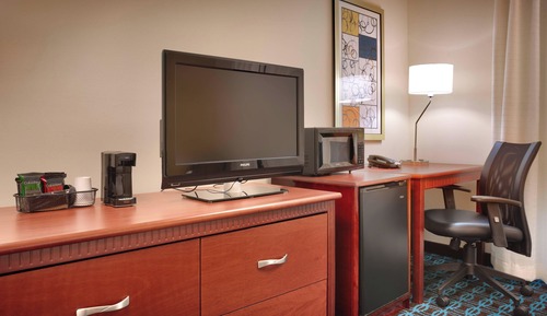 Standard Room, 1 King Bed
