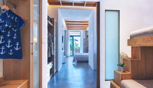 Family Apartment, Sea View