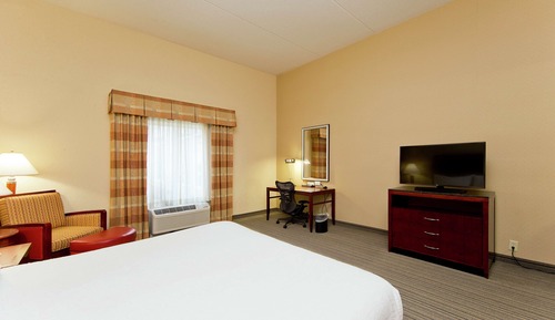 Evolution one king room