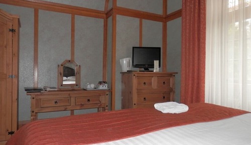 Standard Double Room, Ensuite (Disabled Access)