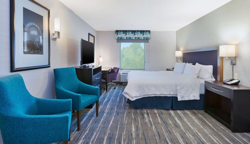 Suite, 1 King Bed, Accessible, Non Smoking