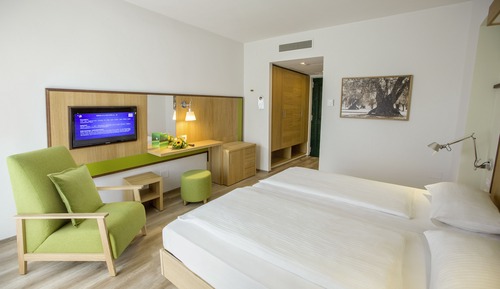 Family Double Room, Connecting Rooms (Deluxe)