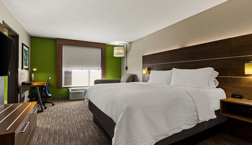 Suite, Jetted Tub