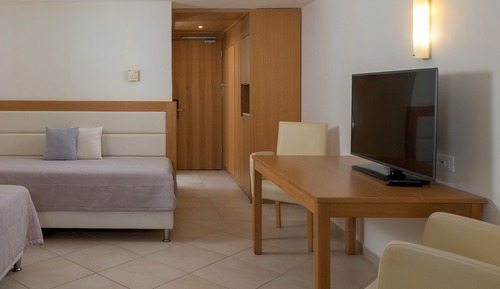 Family Suite, Garden View