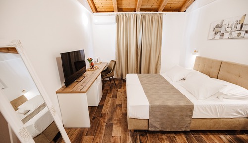 Classic Double or Twin Room