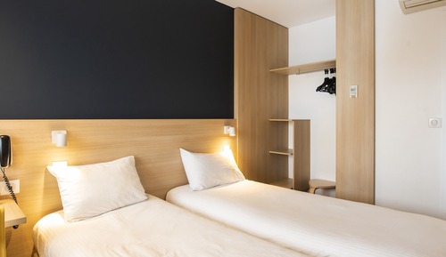 Economy Double or Twin Room, 2 Twin Beds