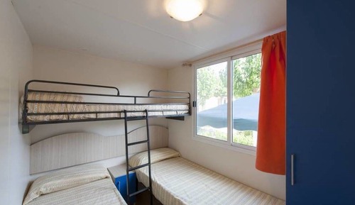 Mobile Home, 2 Bedrooms
