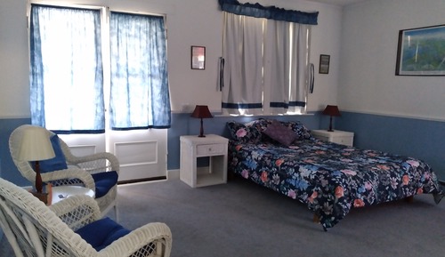 Room (Wisteria cottage )