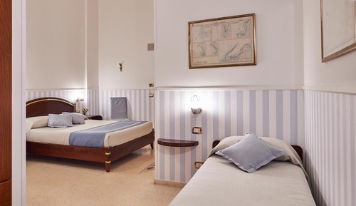 Classic Triple Room