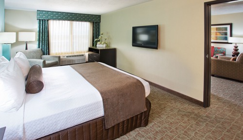 Suite, 1 Bedroom, Accessible (Communications, Accessible Tub)