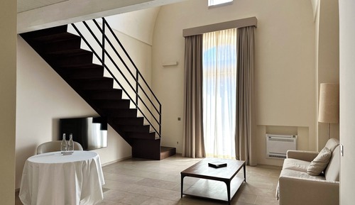 Superior Suite (Loft)