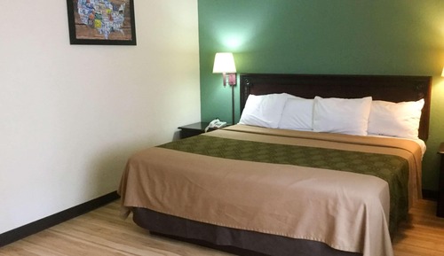 Standard Room, 1 King Bed, Non Smoking
