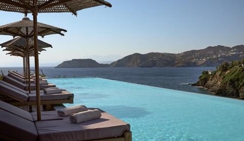 Casa Swim Up Side Sea View