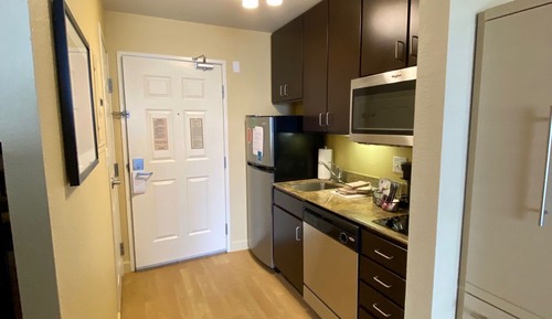 Suite, 1 Bedroom (Hearing Accessible)