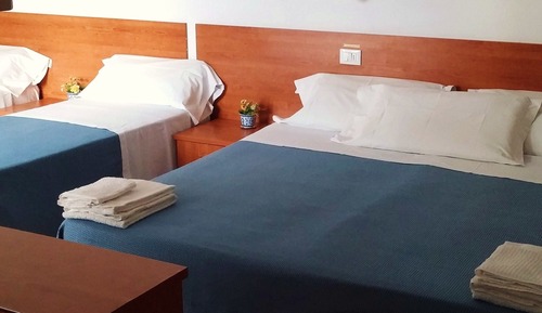 Comfort Triple Room