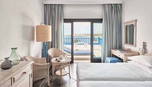 Deluxe Double Room Single Use
