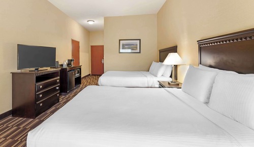 Standard Room, 2 Queen Beds, Accessible, Non Smoking